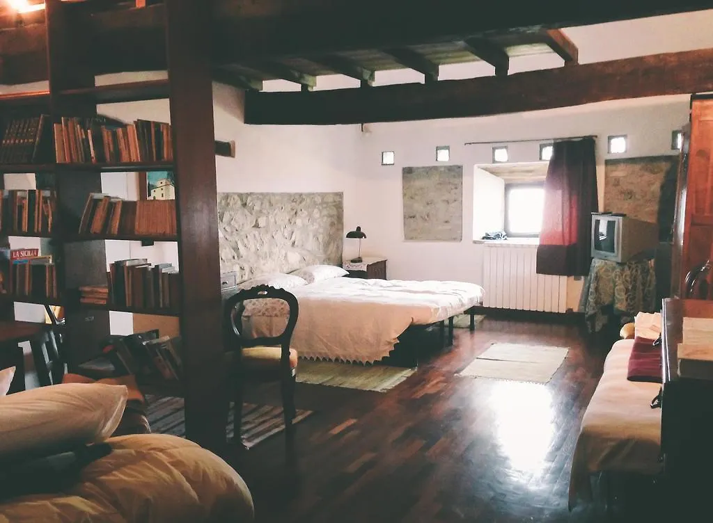 住宿加早餐酒店 B&B Il Tempo Ritrovato Canossa 意大利